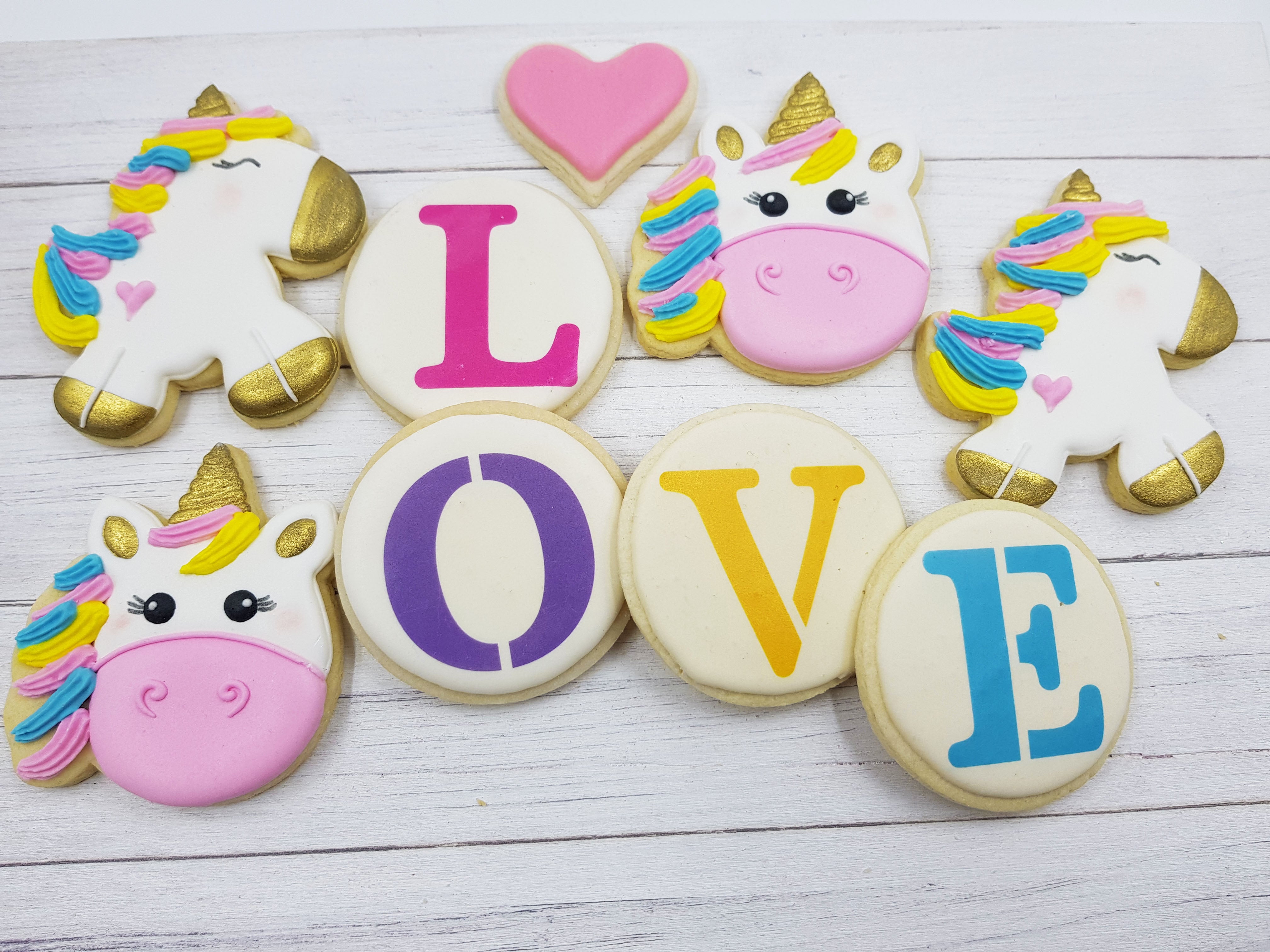 Wedding cookie Stencil for chocolate covered Oreos|Kuchen Schablonen, Airbrush und Royal Icing